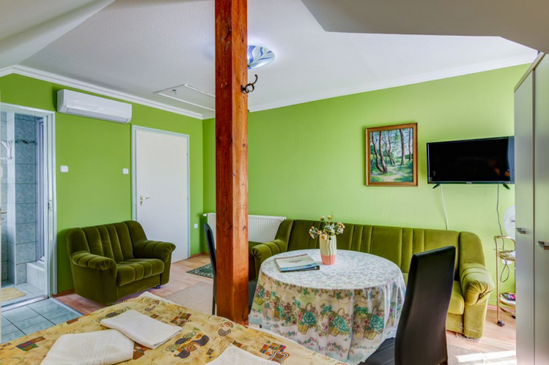 Ádi-Ida Lak - Hévíz