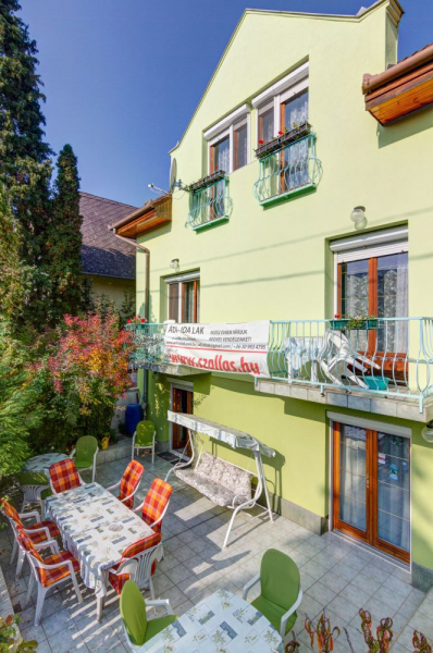 Ádi-Ida Lak - Hévíz