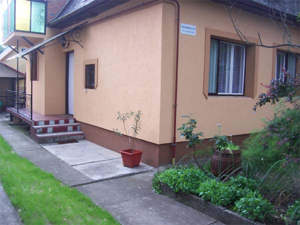 Cserkeszőlő Ligetlak - Cserkeszőlő